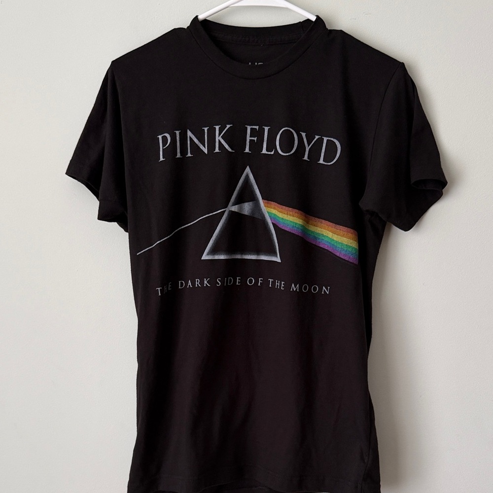 Liquid Blue Black Pink Floyd Dark Side Prism Tee